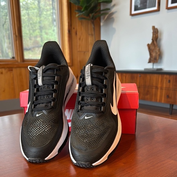 Nike Pegasus PREMIUM - Picture 6 of 8